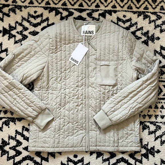 RAINS: NWT, Lightweight Jacket (unisex) - Picture 7 of 9